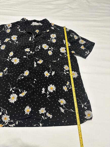 Alfred Dunner Short Sleeve Button Up Black White Floral Polka Dot Blouse SZ 16 - Picture 6 of 8